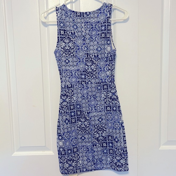 Casual Bodycon Summer Dress - Picture 2 of 4